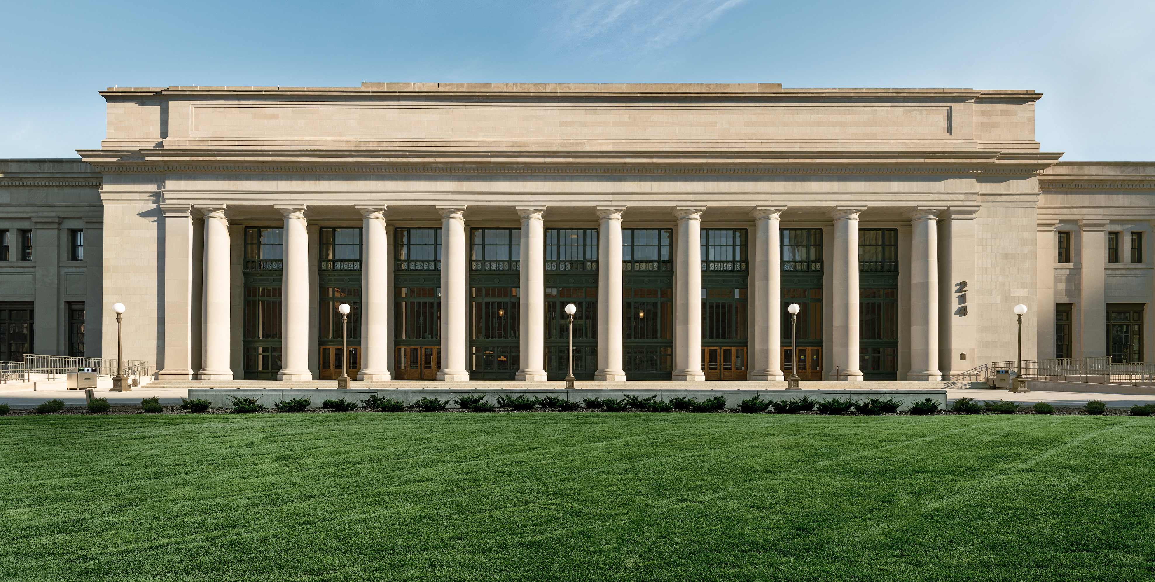 Front view of Union Depot